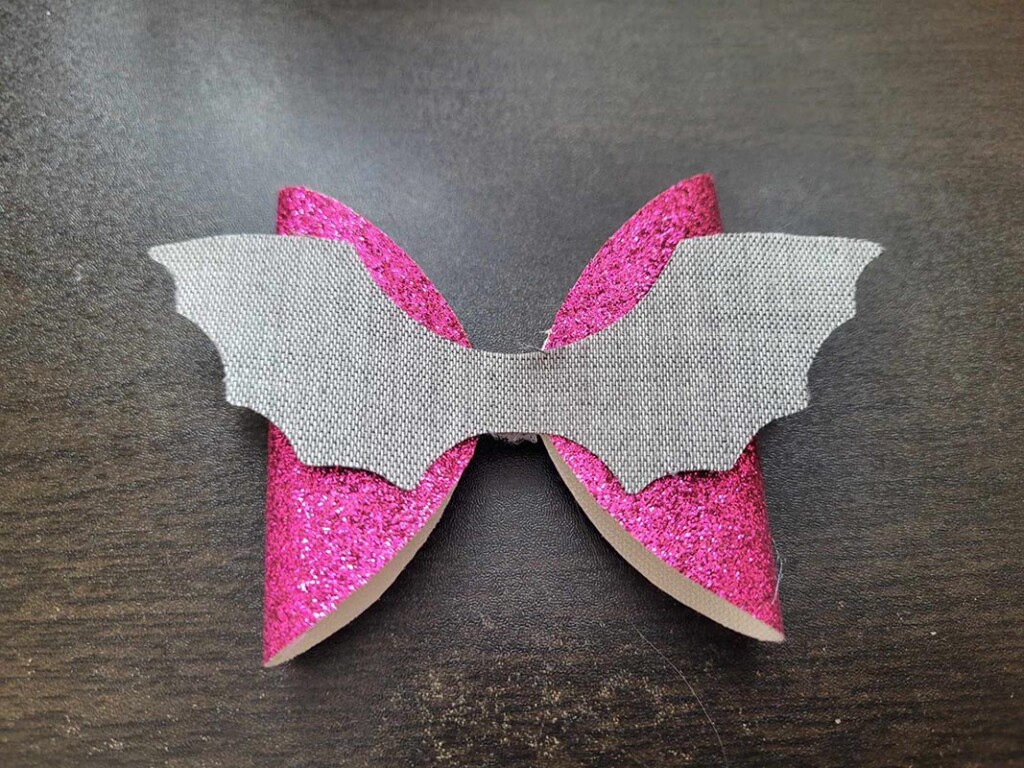 Bat hair bow free SVG file - Craft with Catherine